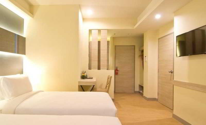 Sunshine One Hotell Pattaya Exteriör bild