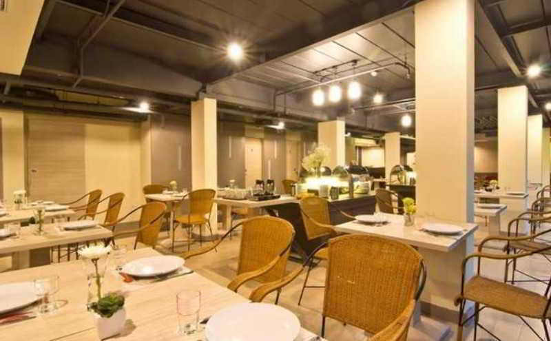 Sunshine One Hotell Pattaya Exteriör bild