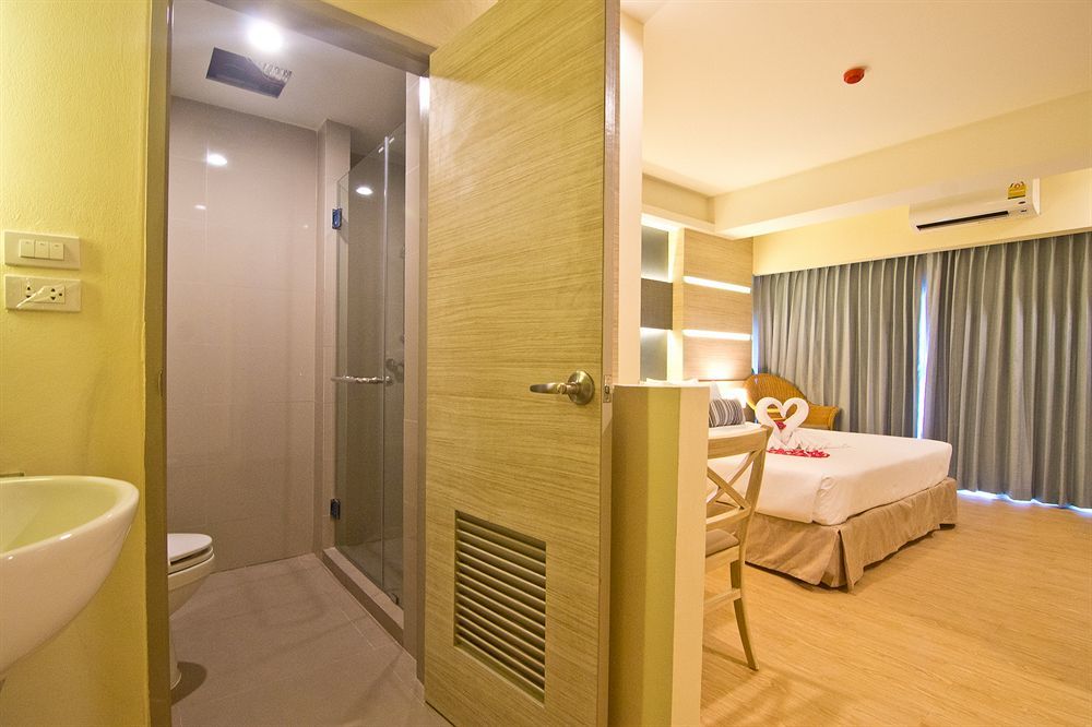Sunshine One Hotell Pattaya Exteriör bild