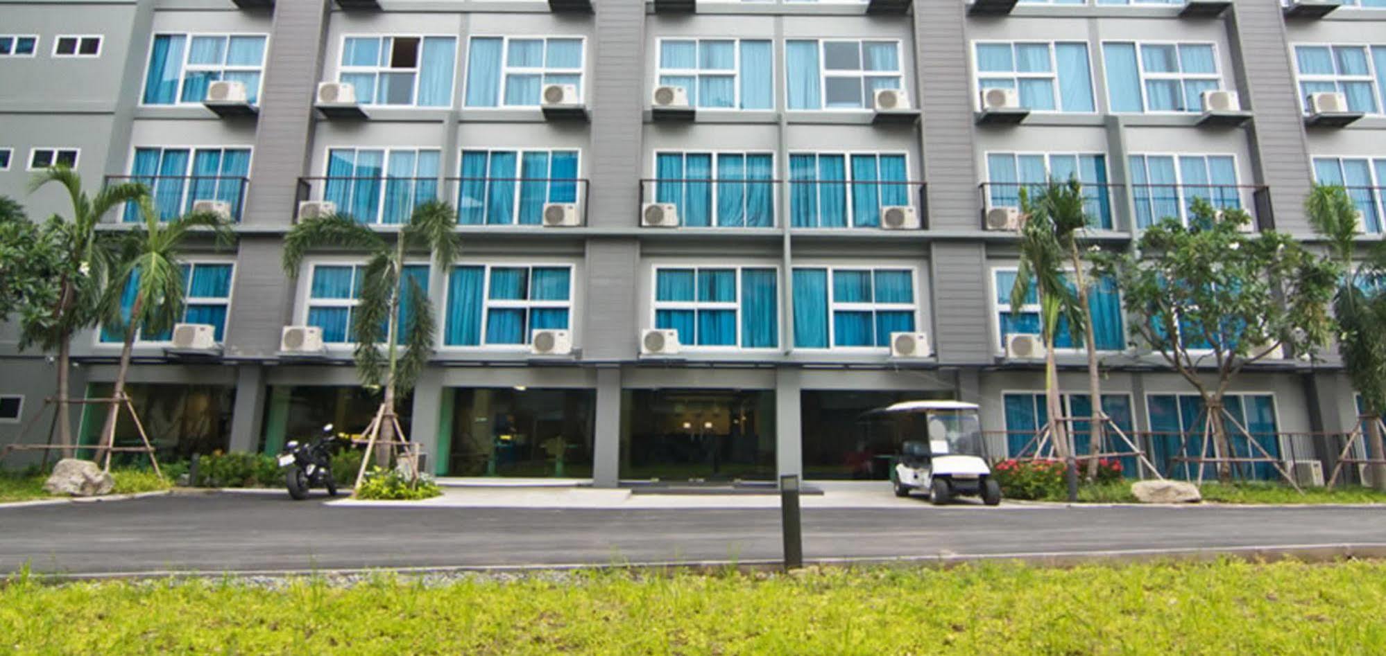 Sunshine One Hotell Pattaya Exteriör bild